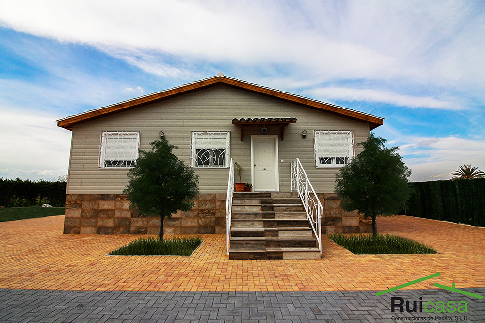 Ahorra en gastos y energía con una casa de madera.